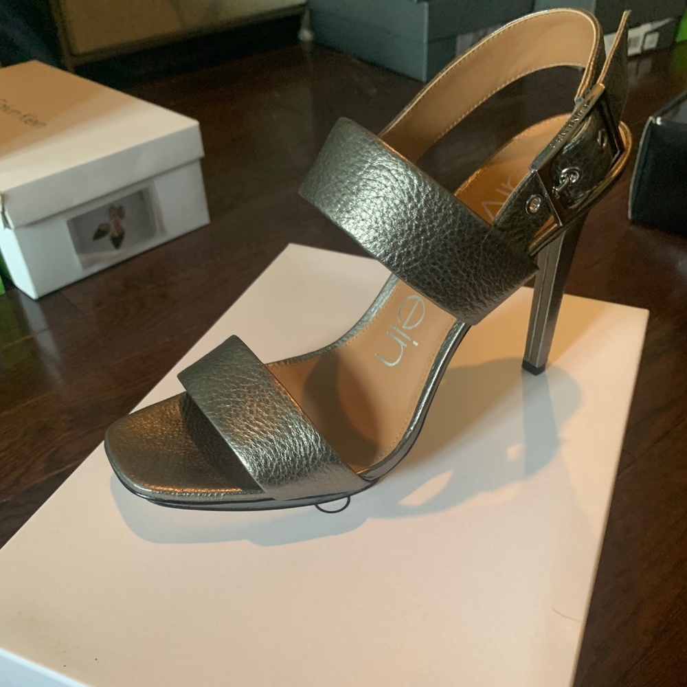 Metallic heels